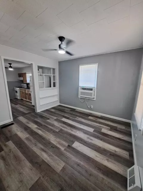 182 Hero St, Silvis, IL 61282 photo 10