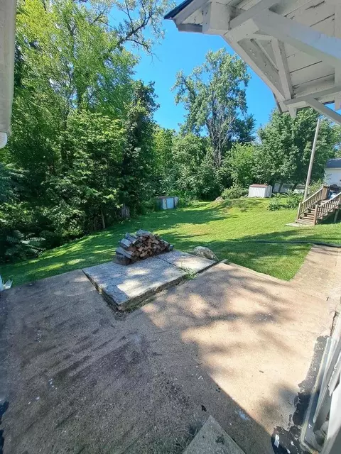 182 Hero St, Silvis, IL 61282 photo 4