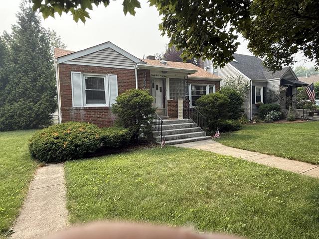 9444 Clifton Park Ave, Evergreen Park, IL 60805