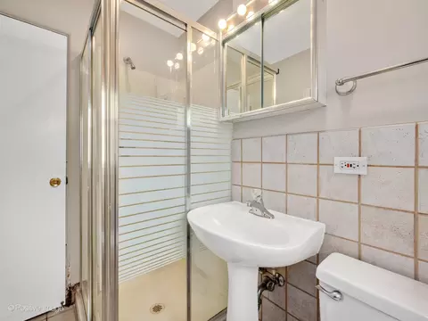 Bath - 16 W055 63rd St, Willowbrook, IL 60527 photo 1 of 2