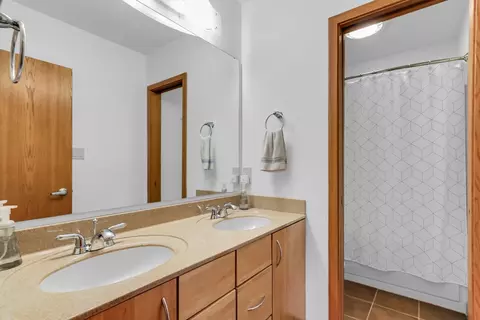 Bath - 1 E Main St #422, Champaign, IL 61820 photo 2 of 2