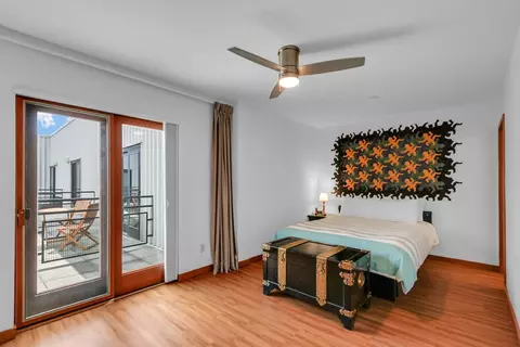 Bedroom - 1 E Main St #422, Champaign, IL 61820 photo 1 of 4