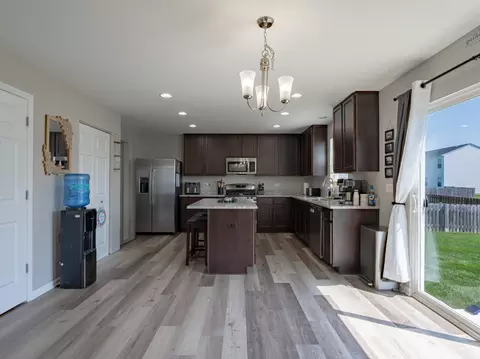 Kitchen - 1004 Daniel St, Plano, IL 60545 photo 1 of 4