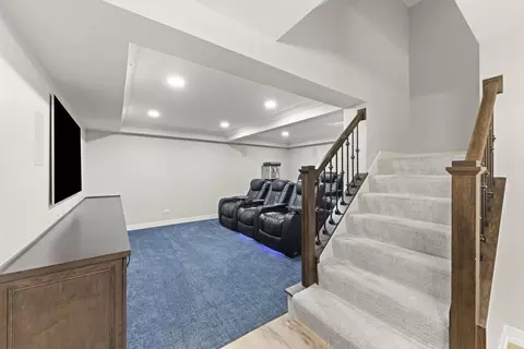 Entry Way - 2265 River Woods Dr, Naperville, IL 60565 photo 5 of 6