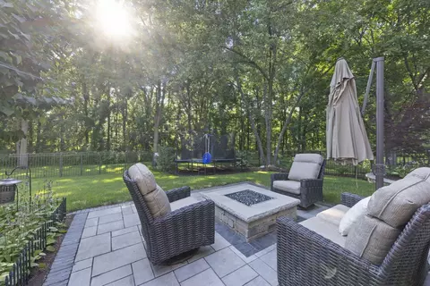 Exterior - 2265 River Woods Dr, Naperville, IL 60565 photo 9 of 15