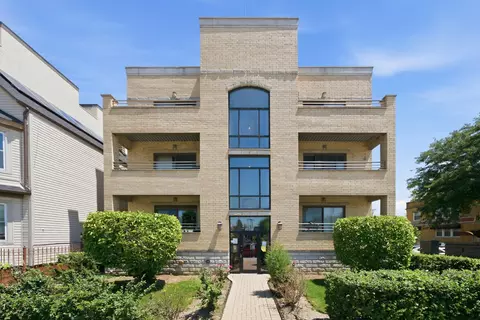 3801 N Kedzie Ave #3S, Chicago, IL 60618