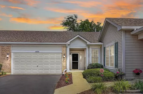 1490 W Ludington Cir, Romeoville, IL 60446