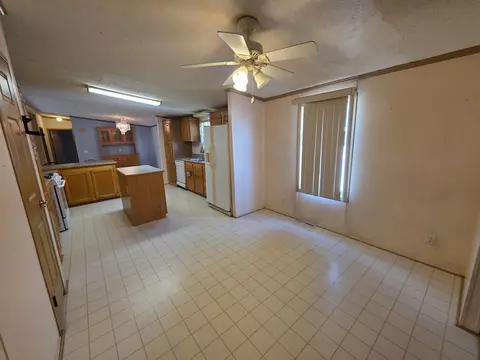 105 Champion Dr, Chenoa, IL 61726 photo 29