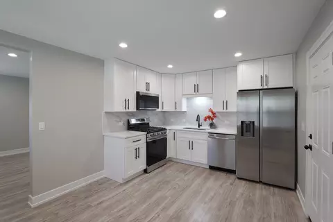 Kitchen - 8914 S Normal Ave, Chicago, IL 60620 photo 2 of 2