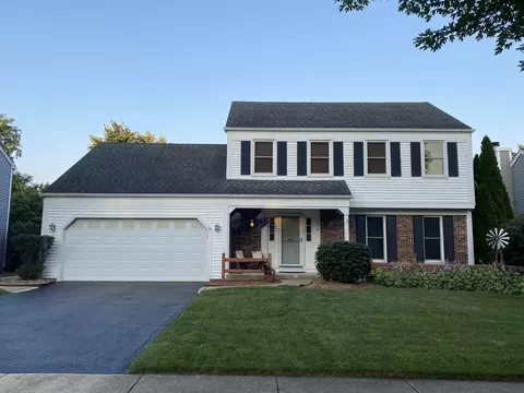 118 Carrol Rd, Saint Charles, IL 60174