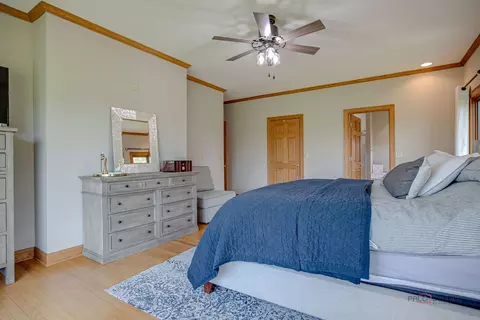 Bedroom - 1400 Eagle Ridge Dr, Antioch, IL 60002 photo 2 of 4