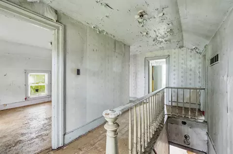 Entry Way - 2737 E Indiana Ave, Beecher, IL 60401 photo 1 of 1