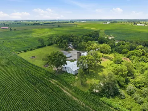 View/Area - 2737 E Indiana Ave, Beecher, IL 60401 photo 5 of 7