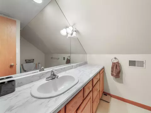 Bath - 1614 7th St, Peru, IL 61354 photo 2 of 2