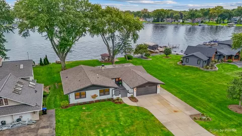 View/Area - 2403 W Fairview Ave, Johnsburg, IL 60051 photo 2 of 8
