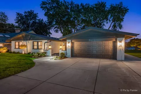 Exterior - 2403 W Fairview Ave, Johnsburg, IL 60051 photo 17 of 19
