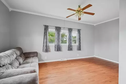 Living - 108 S Main, Arrowsmith, IL 61722 photo 5 of 8