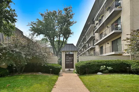 6221 N Niagara Ave #506, Chicago, IL 60631