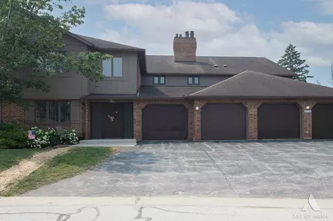 7843 W Arquilla Dr #1B, Palos Heights, IL 60463