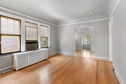 1534 E 86th Pl, Chicago, IL 60619 photo 8