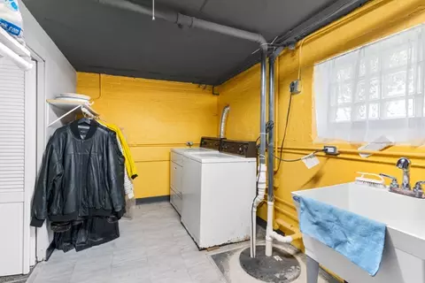 1534 E 86th Pl, Chicago, IL 60619 photo 22