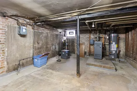 1534 E 86th Pl, Chicago, IL 60619 photo 24