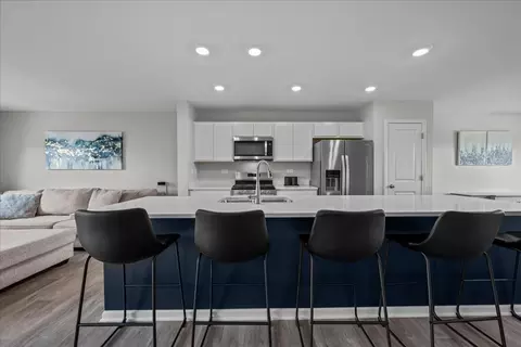 Kitchen - 3819 Honeysuckle Ln, Elgin, IL 60124 photo 2 of 3