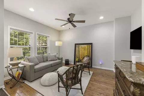 Living - 231 N West St #0, Wheaton, IL 60187 photo 1 of 3