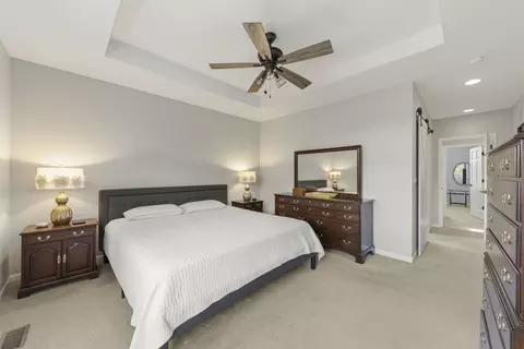 Bedroom - 231 N West St #0, Wheaton, IL 60187 photo 2 of 4