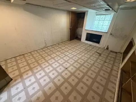 2304 E 98th St, Chicago, IL 60617 photo 5