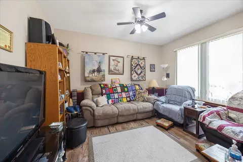 4700 Chapman Dr, Plainfield, IL 60586 photo 14