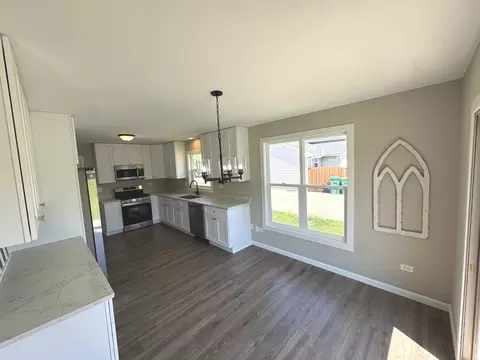 2614 Frank Turk Dr, Plainfield, IL 60586 photo 5