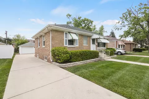 Exterior - 2509 S 10th Ave, Broadview, IL 60155 photo 3 of 6