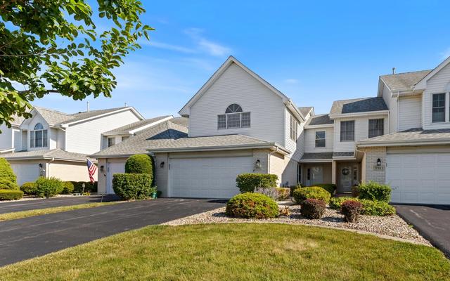 9981 Constitution Dr, Orland Park, IL 60462