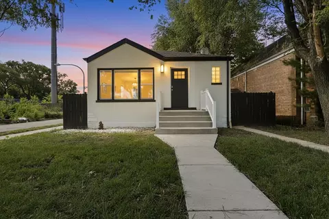 Exterior - Undisclosed, Chicago, IL 60629 photo 2 of 5