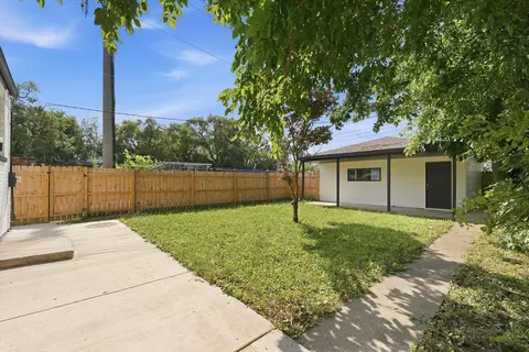 Exterior - Undisclosed, Chicago, IL 60629 photo 4 of 5