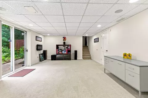 Other - 4 Vale Ct, Moline, IL 61265 photo 6 of 9