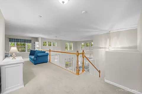 Entry Way - 373 Florine Ct, Cary, IL 60013 photo 2 of 3
