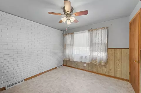 Bedroom - 11543 S Ewing Ave, Chicago, IL 60617 photo 1 of 7