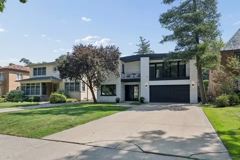 1329 Lathrop Ave, River Forest, IL 60305 photo 2