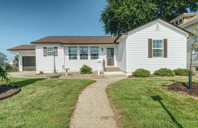722 Argyle Ct, Clinton, IA 52732
