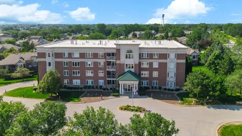 16001 S 88th Ave #403, Orland Park, IL 60462