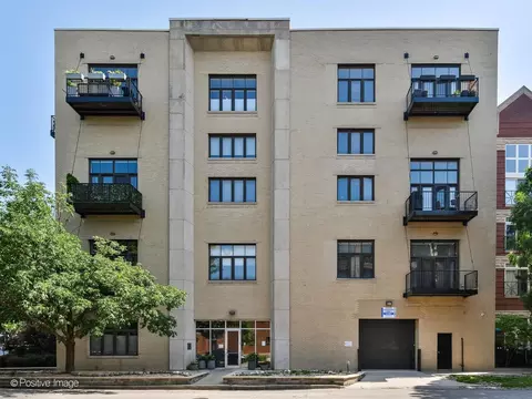 2101 W Rice St #408, Chicago, IL 60622