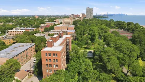 View/Area - 3017 E 78th St #3A, Chicago, IL 60649 photo 4 of 4