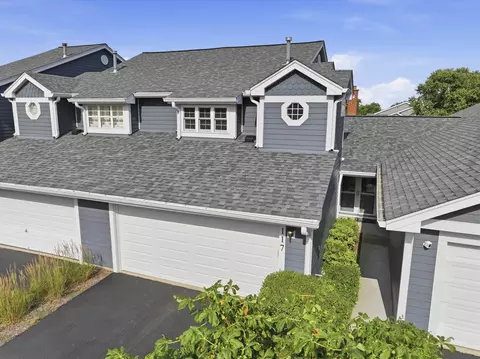 117 Sumac Ln, Schaumburg, IL 60193