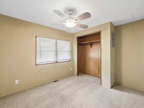 209 Melbrooke Rd, Elgin, IL 60123 photo 13