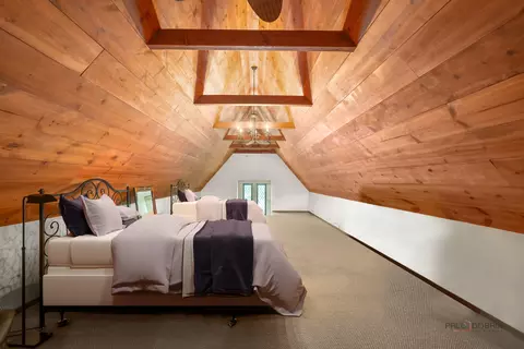 Bedroom - 17519 Lincoln Rd, Harvard, IL 60033 photo 3 of 3