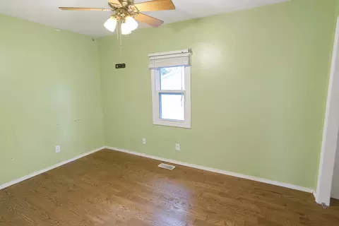 Bedroom - 1317 Beverly Ln, Bloomington, IL 61701 photo 2 of 4