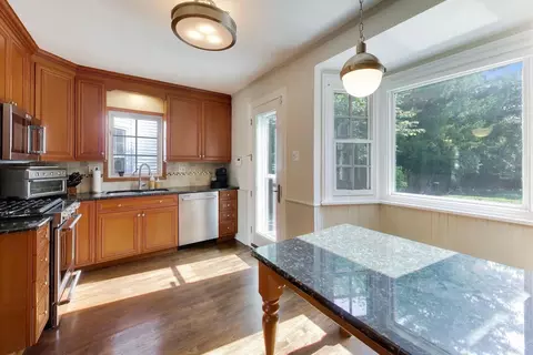 Kitchen - 507 Monroe Ave, River Forest, IL 60305 photo 1 of 3