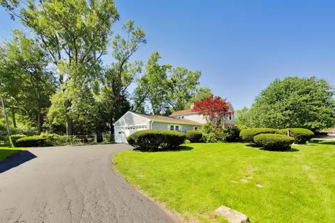 Exterior - Undisclosed, Des Plaines, IL 60016 photo 2 of 7